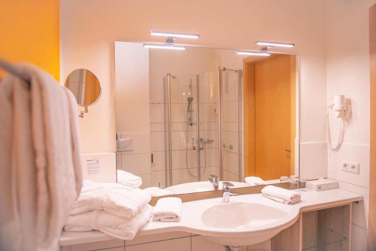 Gesundheitshotel Weissenstadt Am See מראה חיצוני תמונה